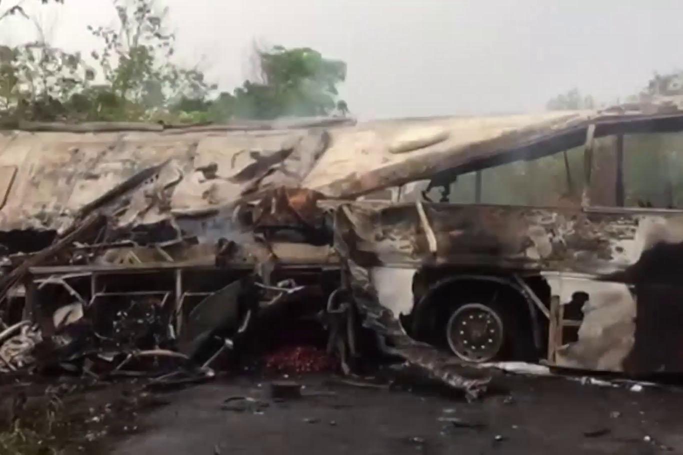 Gana’da iki otobüs çarpıştı: 60 ölü